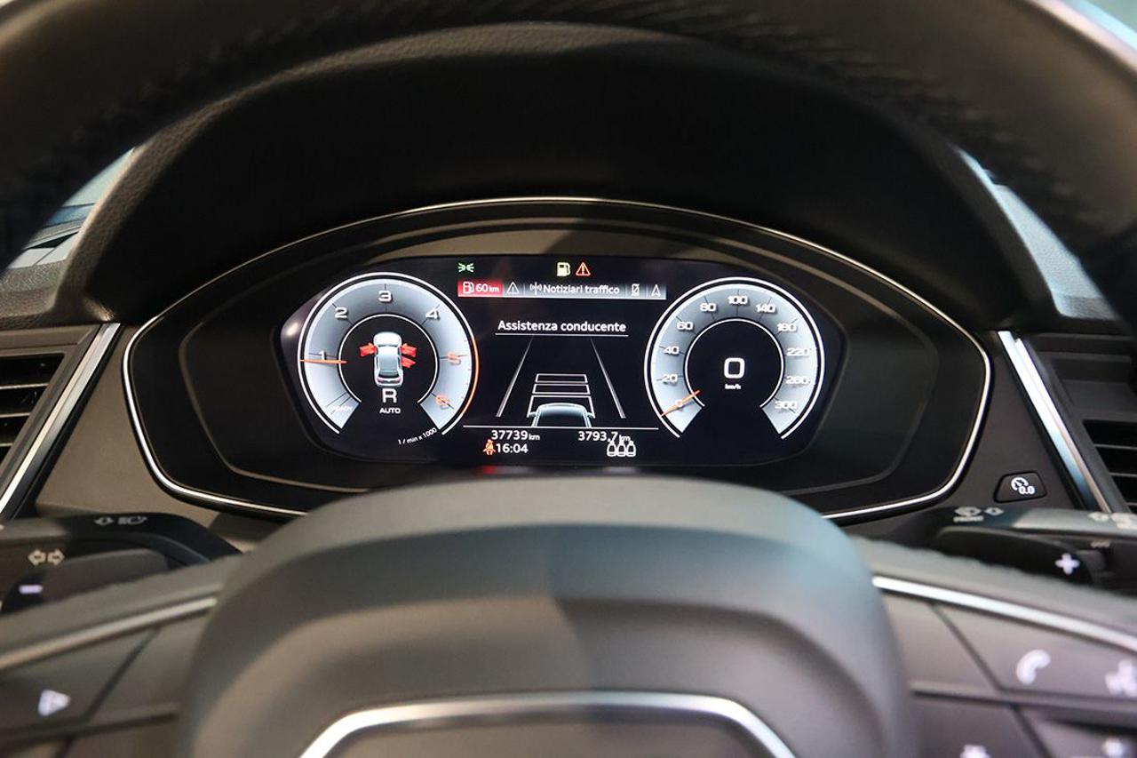 AUDI Q5 40 TDI Quattro S-Tronic Business Advanced - 32