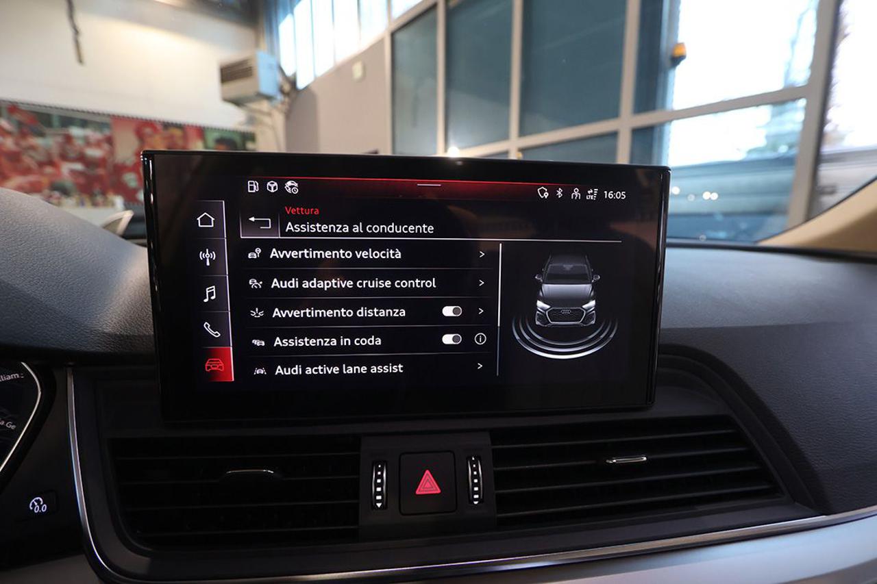 AUDI Q5 40 TDI Quattro S-Tronic Business Advanced - 28