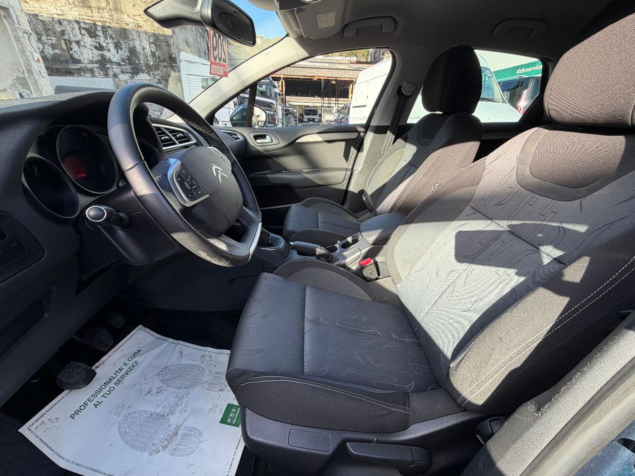 CITROEN C4 1.6 HDi 110 Exclusive - 9