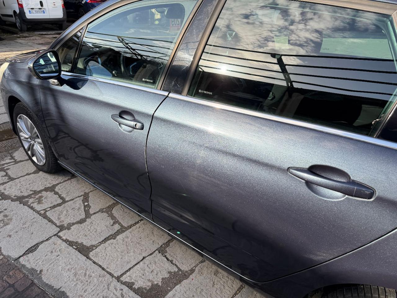 CITROEN C4 1.6 HDi 110 Exclusive - 15