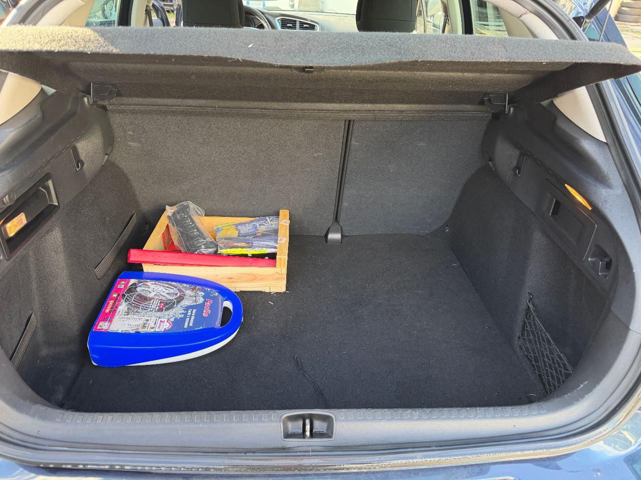 CITROEN C4 1.6 HDi 110 Exclusive - 25