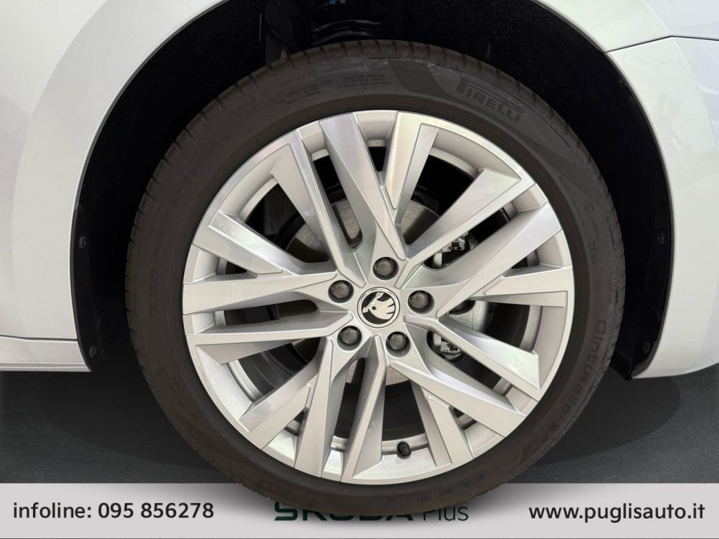 SKODA Octavia 2.0 TDI 150 CV DSG Wagon Executive - 14