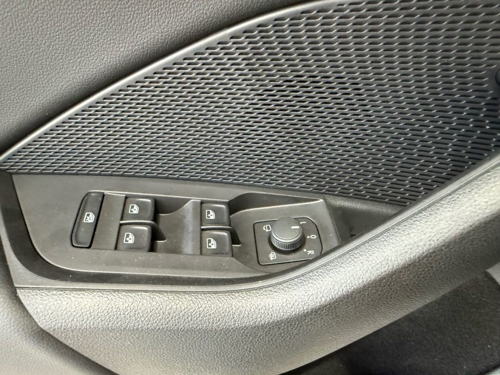 SKODA Octavia 2.0 TDI 150 CV DSG Wagon Executive - 21