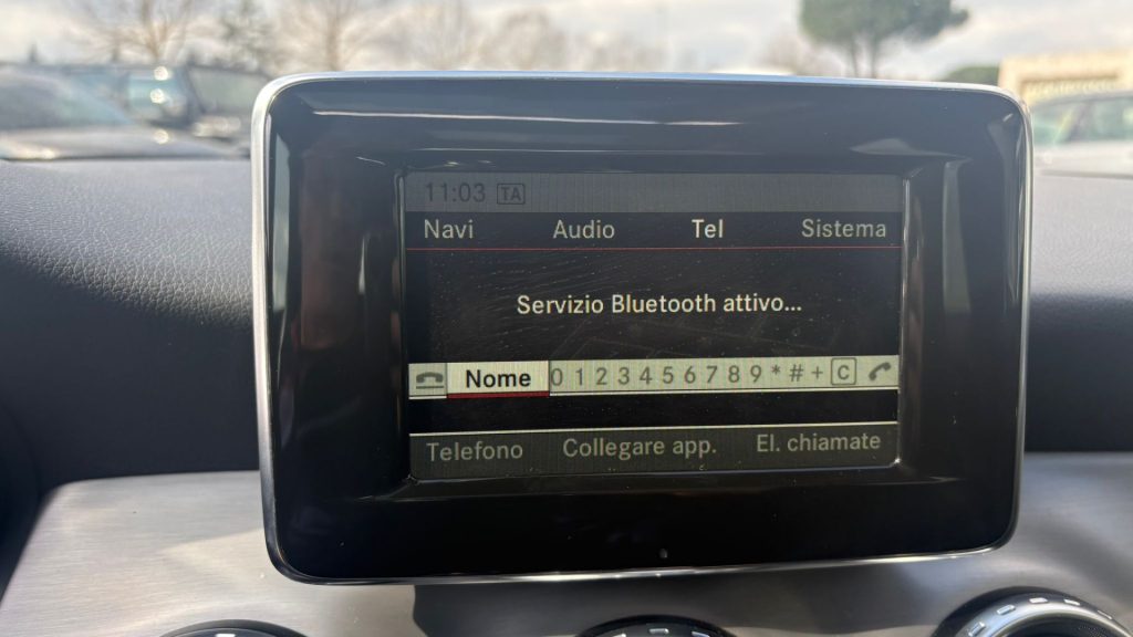 MERCEDES-BENZ GLA 200 CDI Automatic Premium ** TETTO PANORAMA ** - 12