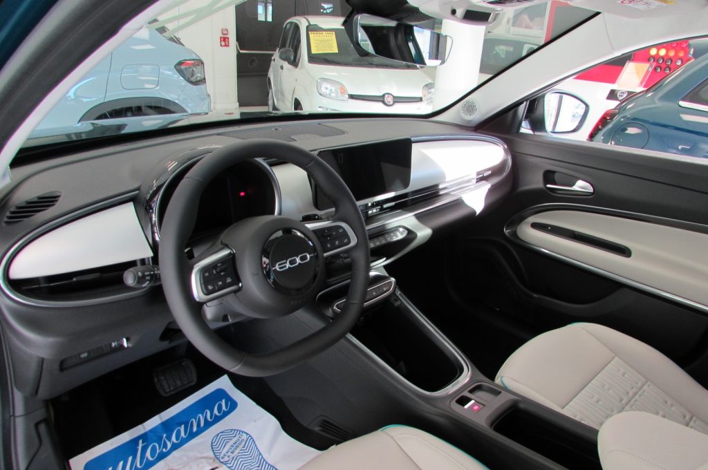 FIAT 600 1.2 Hybrid 145cv DCT MHEV La Prima KM.ZERO - 7