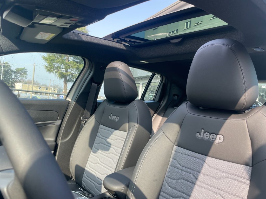 JEEP Avenger 1.2Turbo 145CV MHEV 4xe Upland+INF&CONV.PAC+TETTO - 10