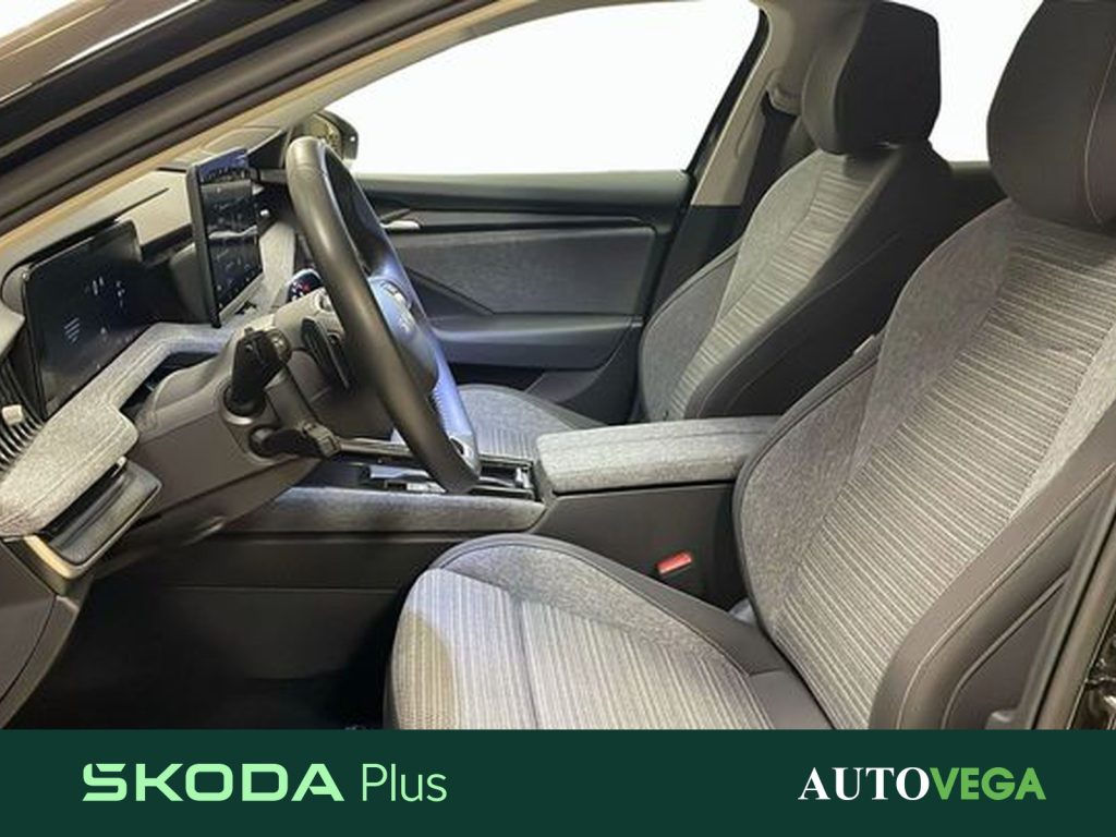 SKODA Superb wagon 2.0 tdi selection 150cv dsg - 13