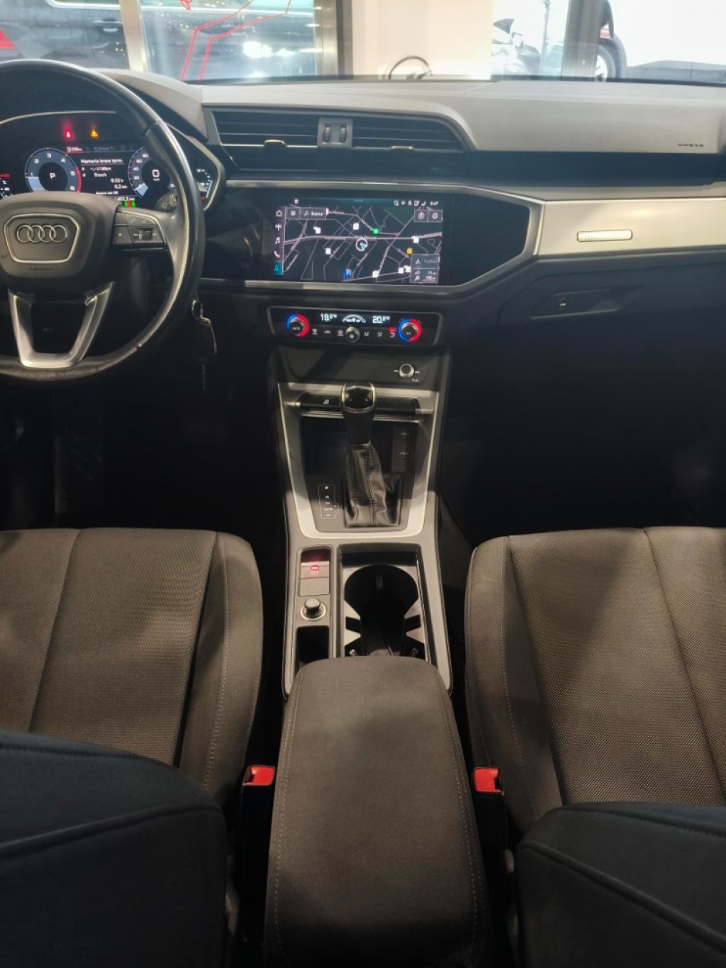 AUDI Q3 35 TDI S-tronic Quattro Advanced Aziendale - 9