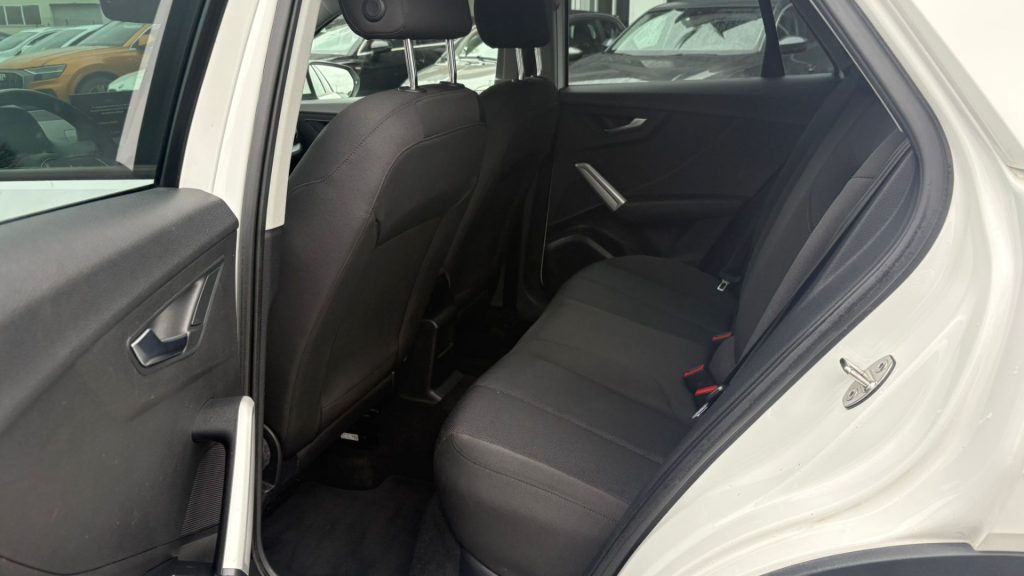 AUDI Q2 1.0 TFSI Sport UNICO PROPRIETARIO - 17