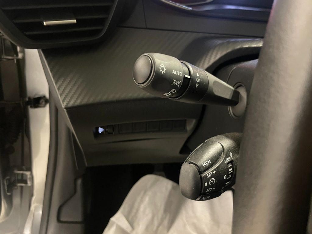 PEUGEOT 208 PureTech 100 Stop&Start 5 porte Active+NAVI - 14