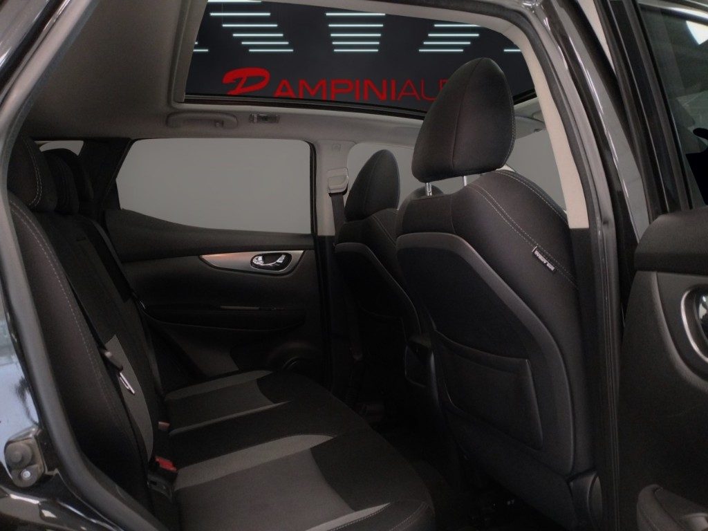 NISSAN Qashqai 1.6 dCi 2WD N-Connecta Pronta Consegna - 17