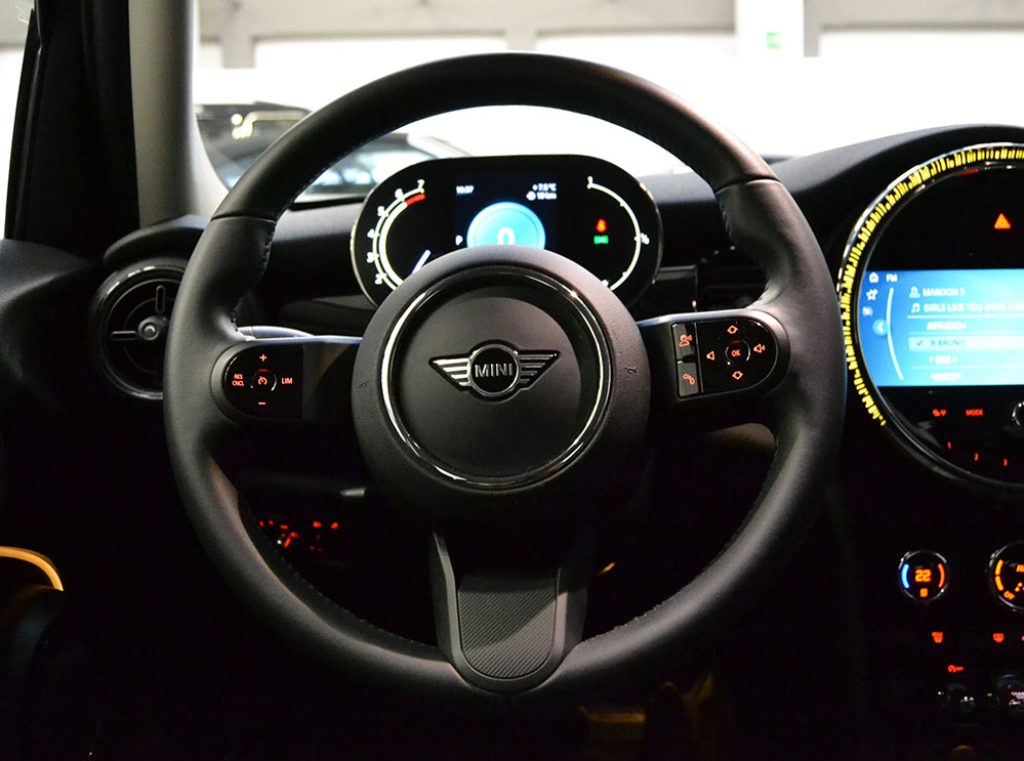MINI Cooper 1.5 Automatica Essential 5 porte KM 8.000 ** - 10