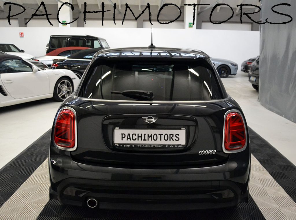 MINI Cooper 1.5 Automatica Essential 5 porte KM 8.000 ** - 17