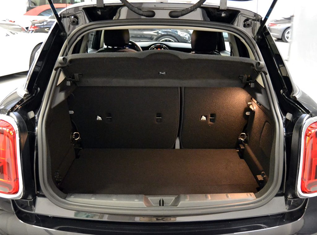 MINI Cooper 1.5 Automatica Essential 5 porte KM 8.000 ** - 20