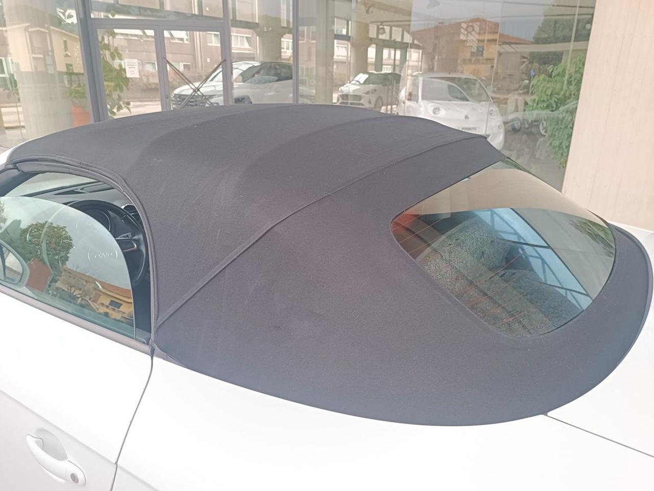 AUDI TT Roadster 1.8 TFSI Advanced - 4