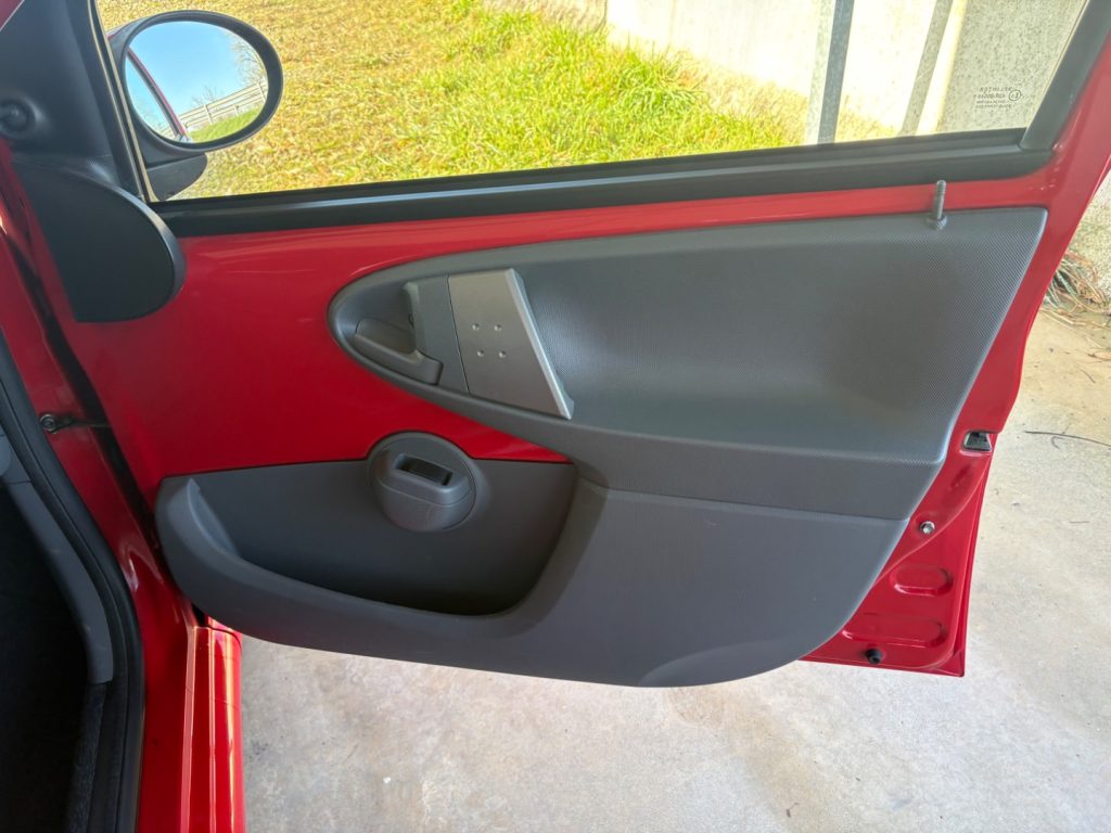 TOYOTA Aygo 1.0 12V VVT-i 5 porte OK NEOPATENTATI 5 PORTE - 24