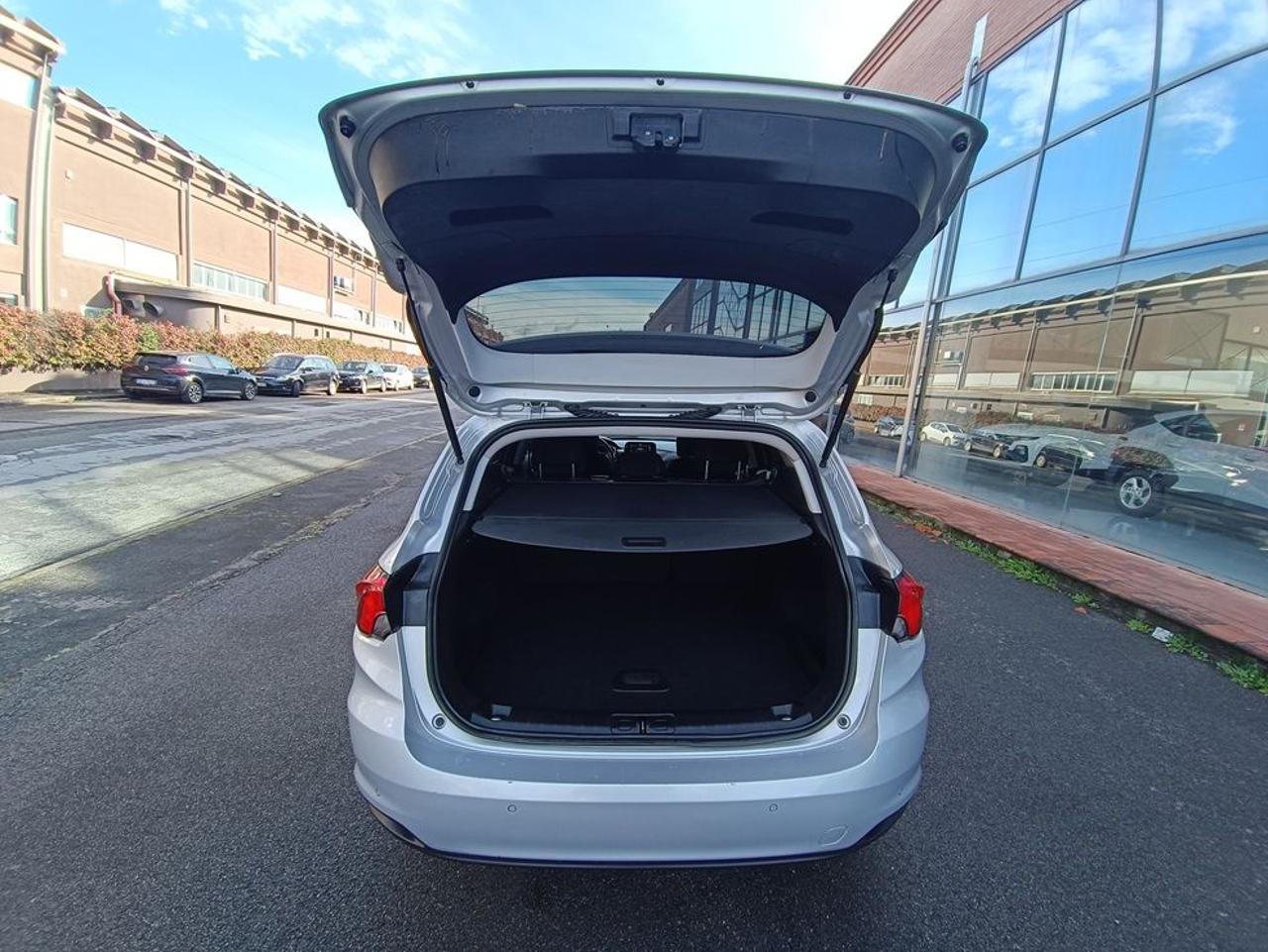 FIAT Tipo 1.6 Mjt S&S DCT SW Lounge - 10