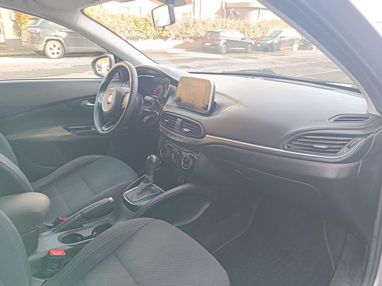 FIAT Tipo 1.6 Mjt S&S DCT SW Lounge - 14