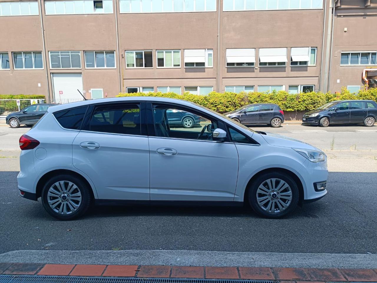 FORD C-Max 1.5 TDCi 95CV Start&Stop Titanium - 10