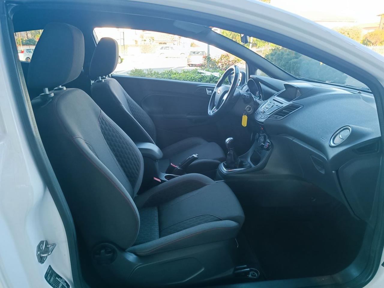 FORD Fiesta 1.5 TDCi 95CV 3 porte ST-Line - 14