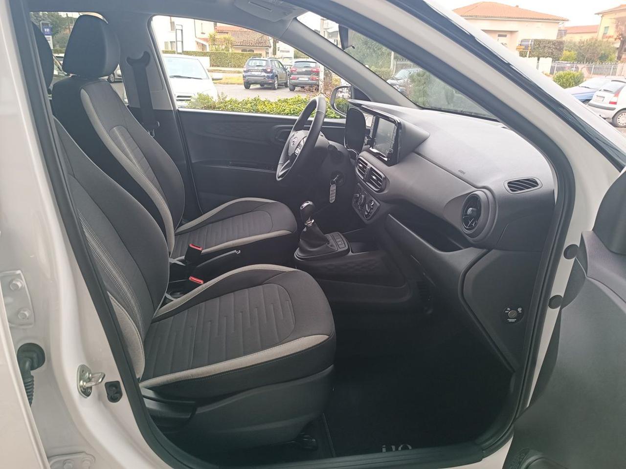 HYUNDAI i10 1.0 MPI Connectline - 16