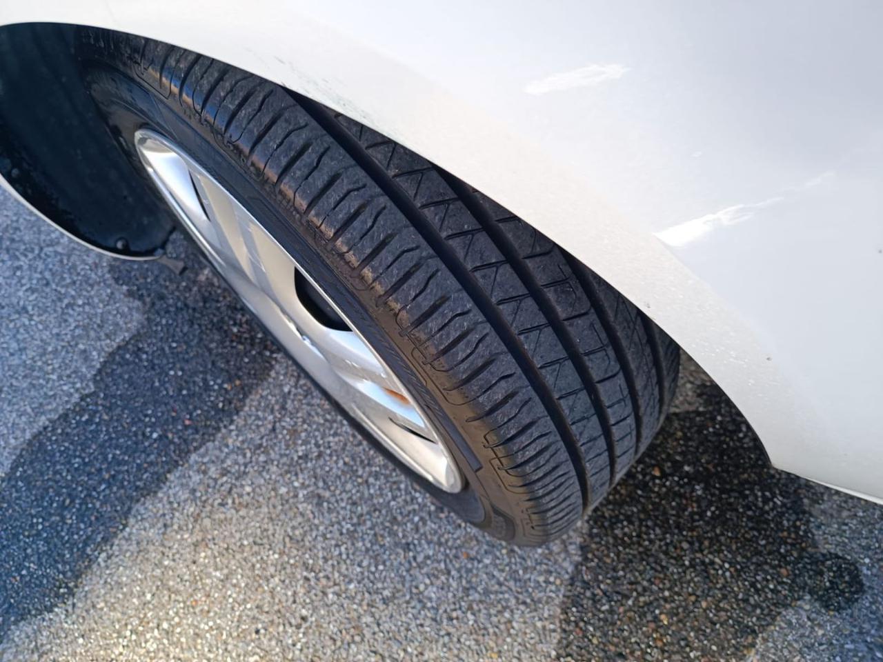 OPEL Corsa 1.2 5 porte Advance - 2