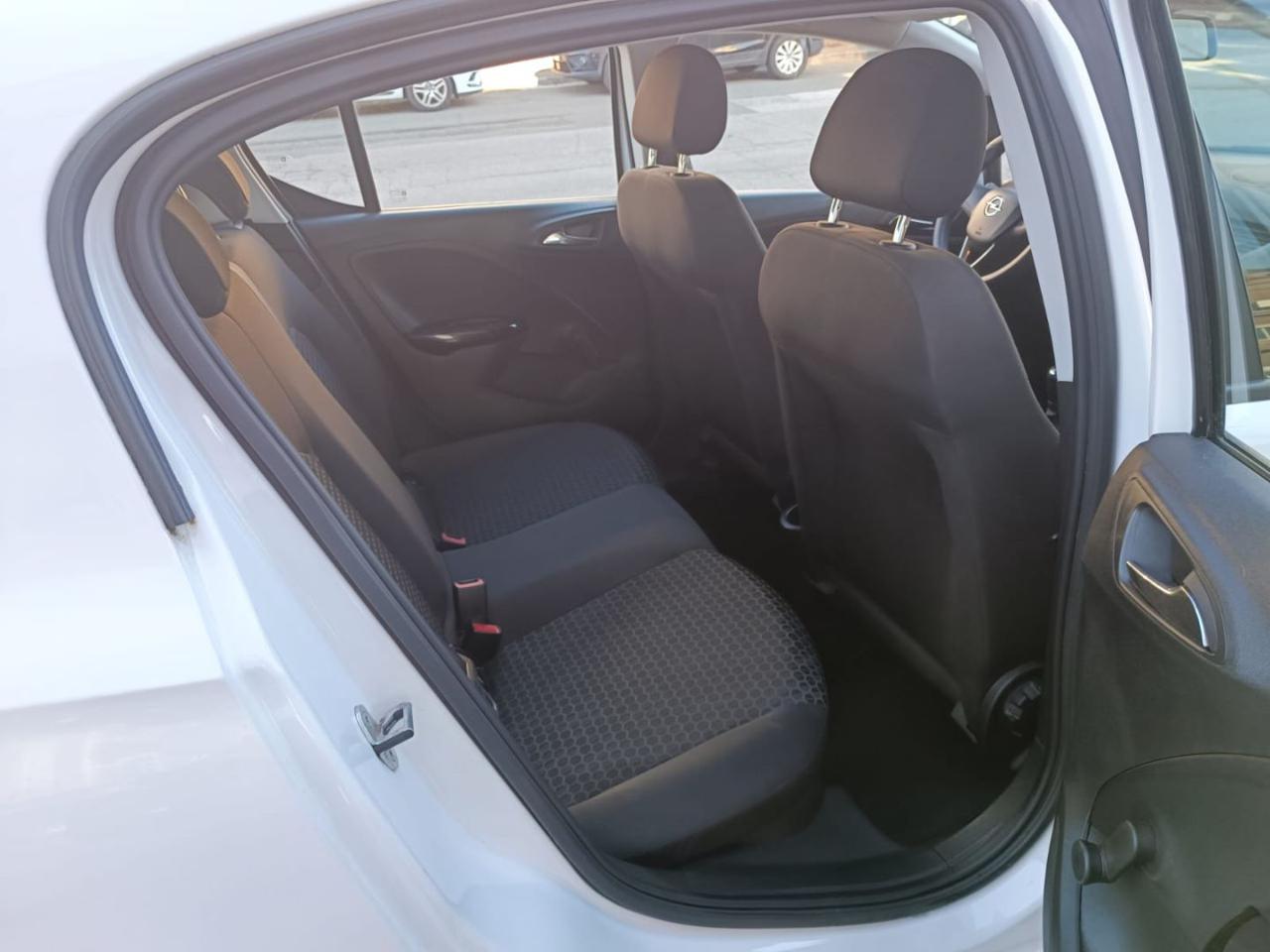 OPEL Corsa 1.2 5 porte Advance - 18