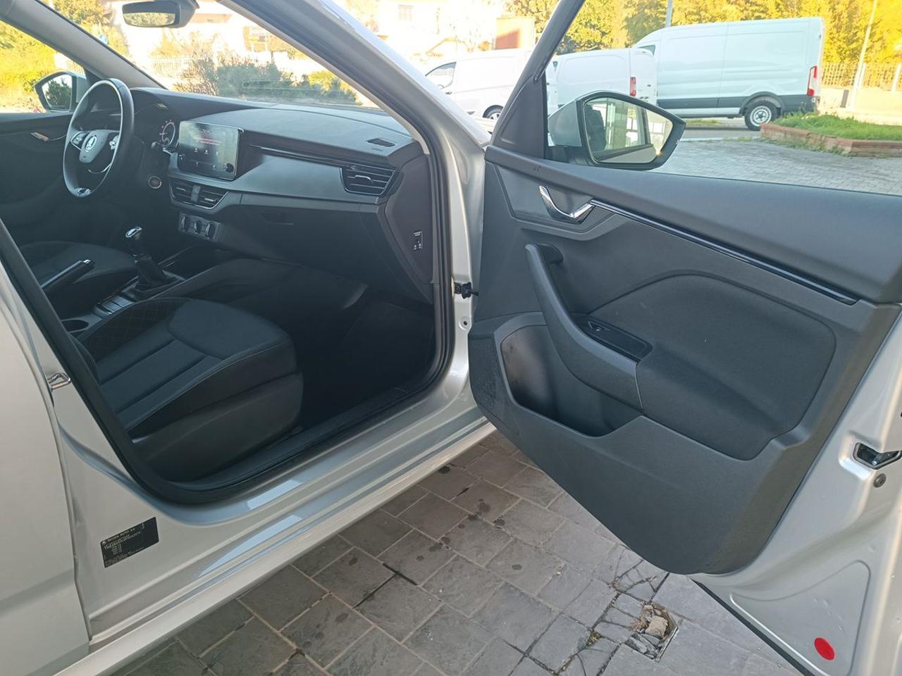 SKODA Kamiq 1.0 TSI 110 CV Ambition - 16