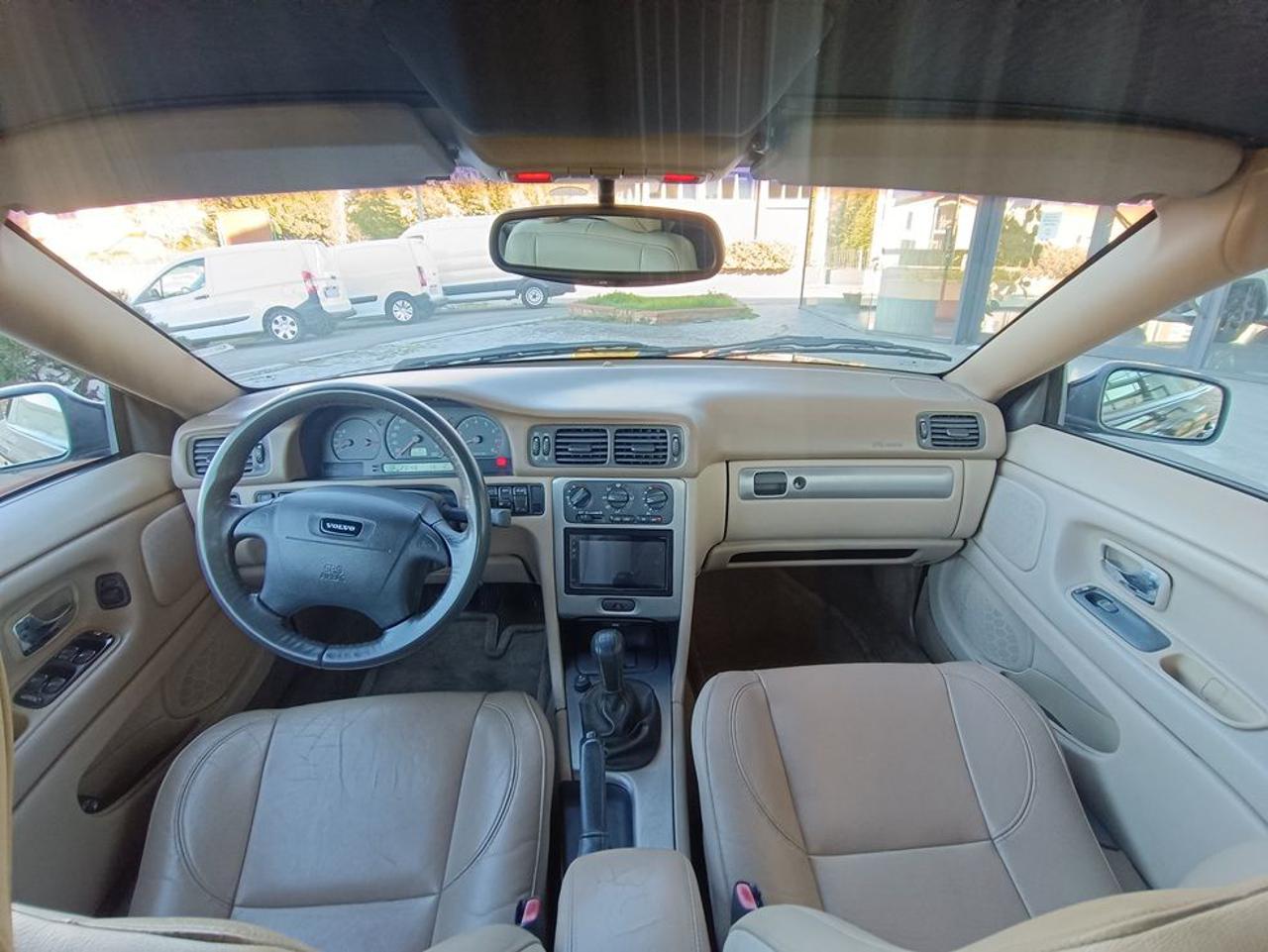 VOLVO C70 2.4i turbo 20V cat LPT Cabrio Sport - 13