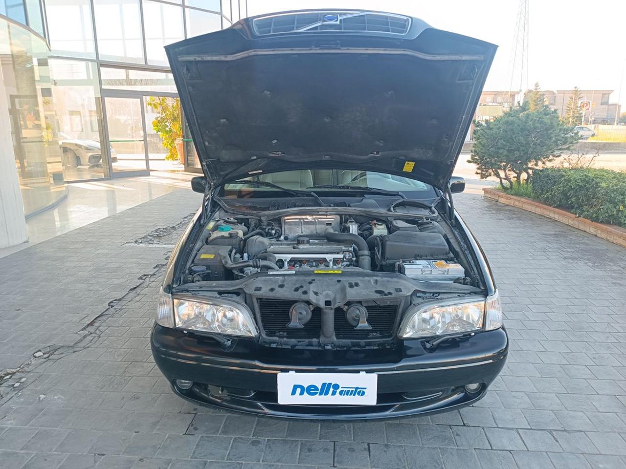 VOLVO C70 2.4i turbo 20V cat LPT Cabrio Sport - 14