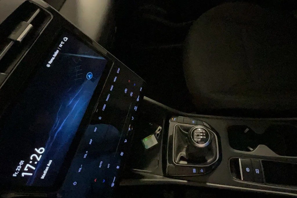 HYUNDAI Tucson 1.6 CRDI 48V XLine - 3