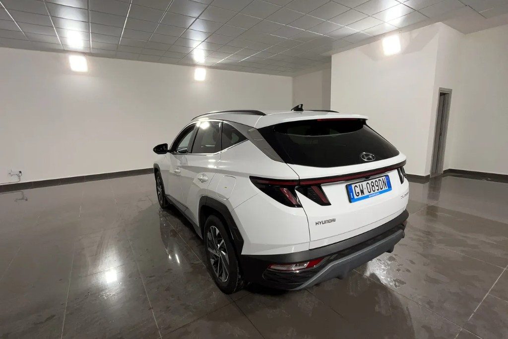 HYUNDAI Tucson 1.6 CRDI 48V XLine - 5