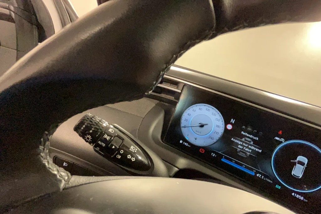 HYUNDAI Tucson 1.6 CRDI 48V XLine - 17