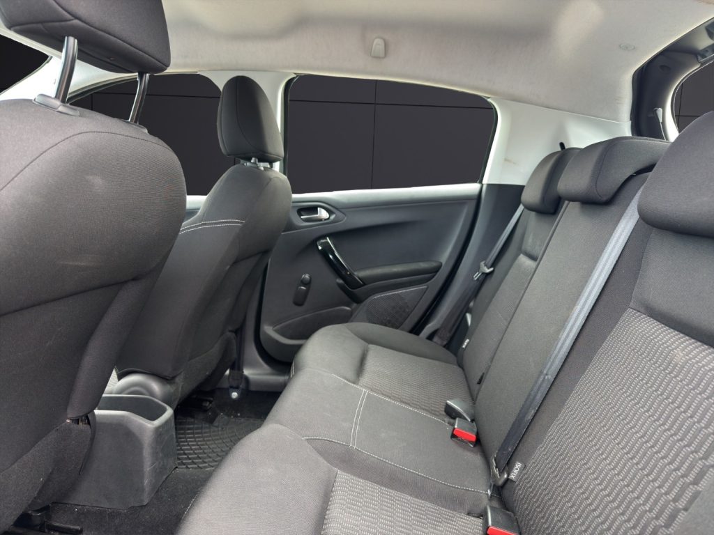 PEUGEOT 208 1° serie PureTech 82 5 porte Active Gpl - 13