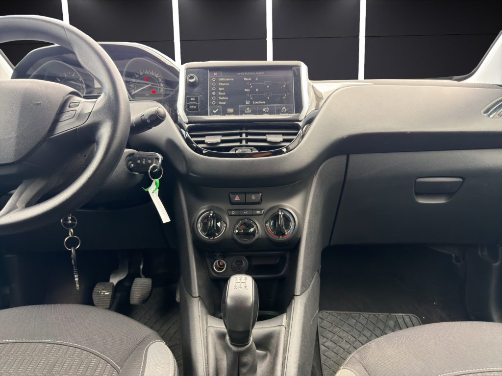 PEUGEOT 208 1° serie PureTech 82 5 porte Active Gpl - 15