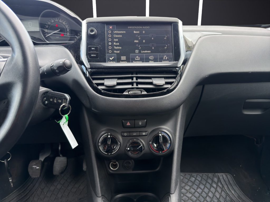 PEUGEOT 208 1° serie PureTech 82 5 porte Active Gpl - 16