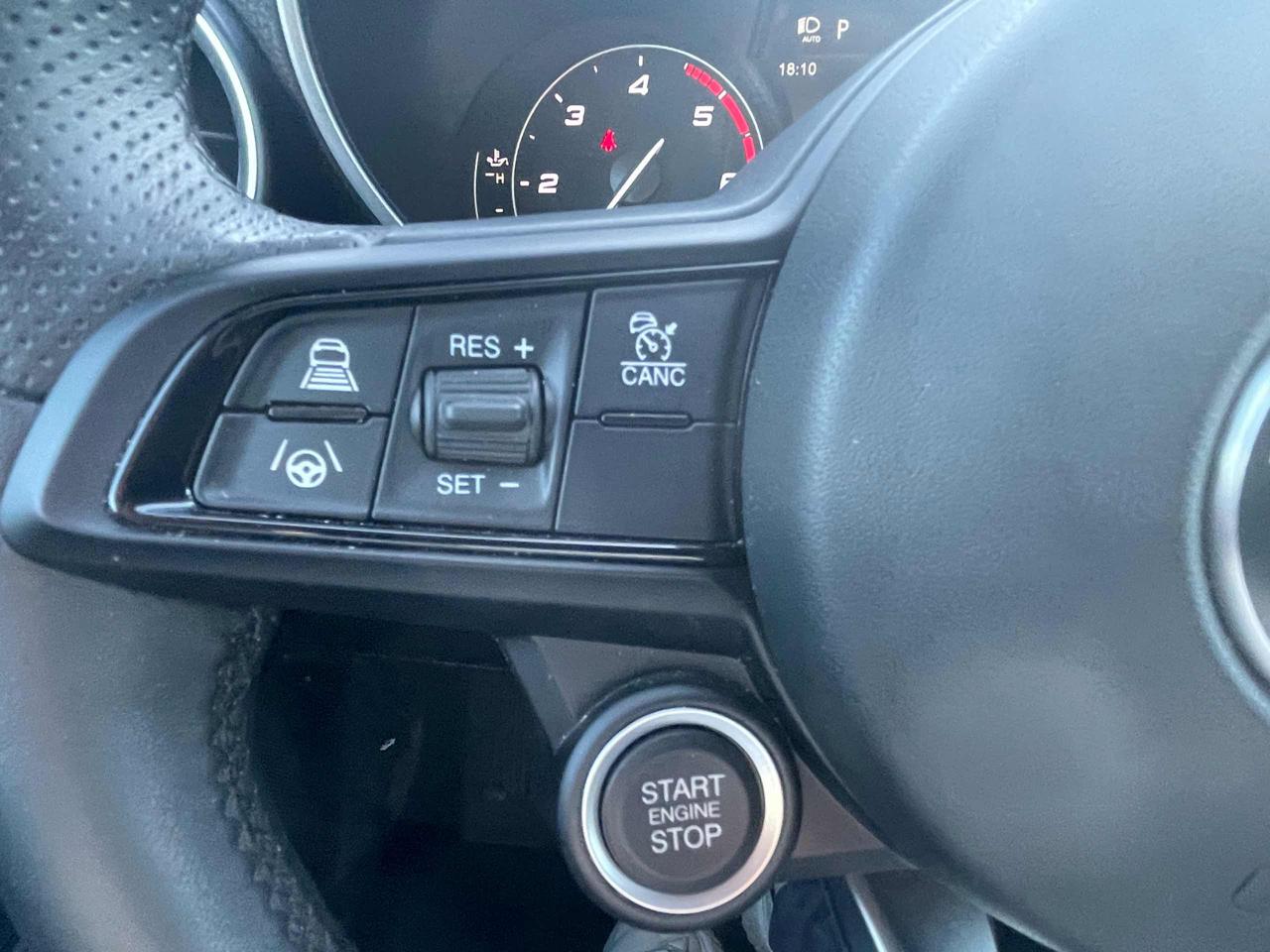 ALFA ROMEO Giulia 2.2 Turbodiesel 210 CV AT8 AWD Q4 Veloce Ti - 25