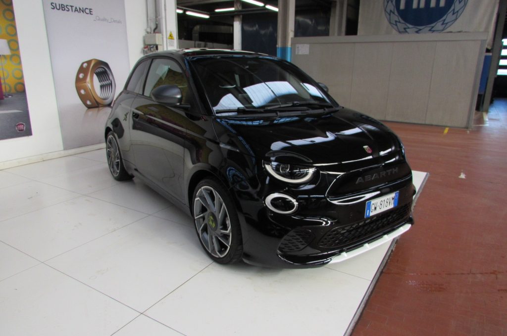 ABARTH 500e Turismo - 2