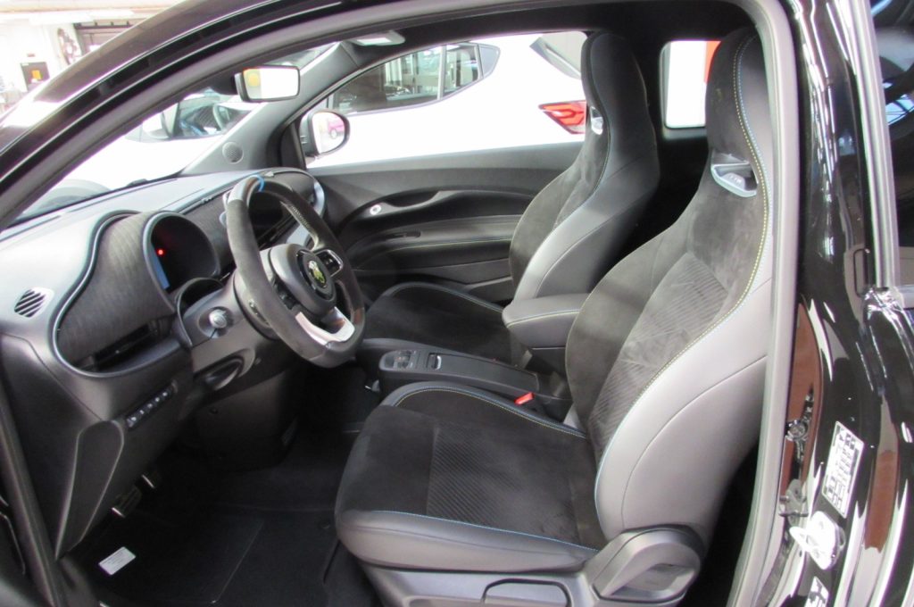 ABARTH 500e Turismo - 5