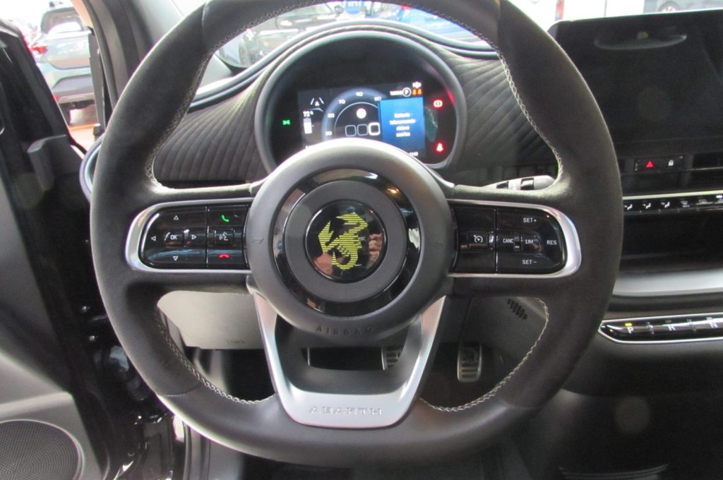 ABARTH 500e Turismo - 8