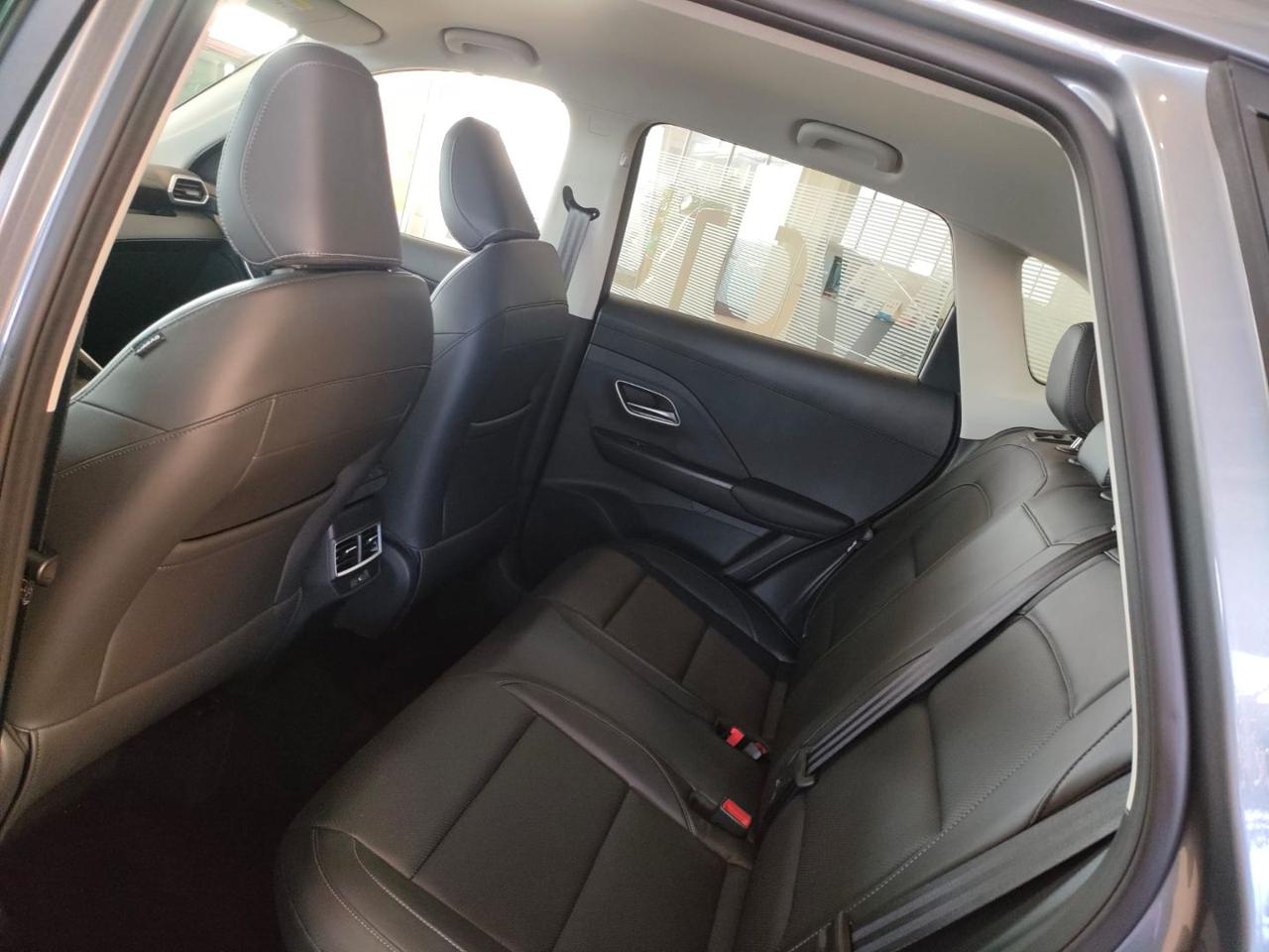 MG ZS Hybrid+ Luxury - 9