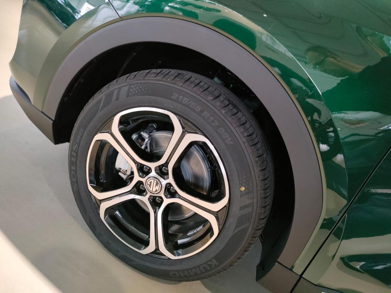 MG ZS Hybrid+ Comfort - 19