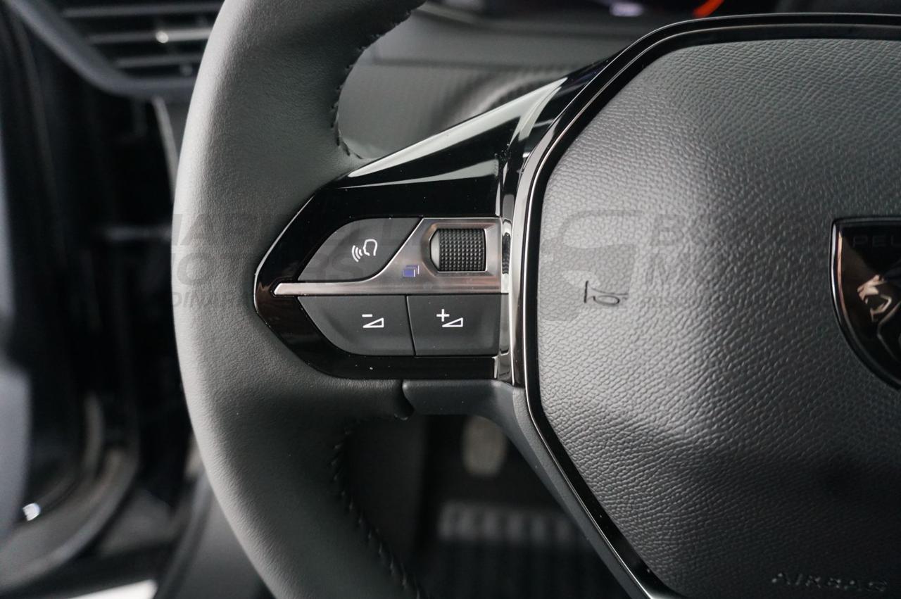 PEUGEOT 2008 2008 1.2 PURETECH 100CV GPL ALLURE - 20