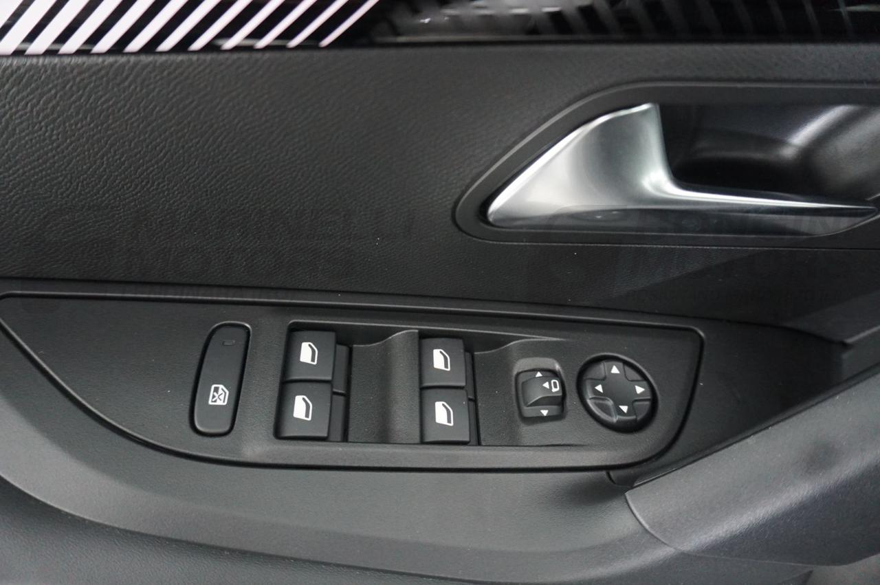 PEUGEOT 2008 2008 1.2 PURETECH 100CV GPL ALLURE - 19