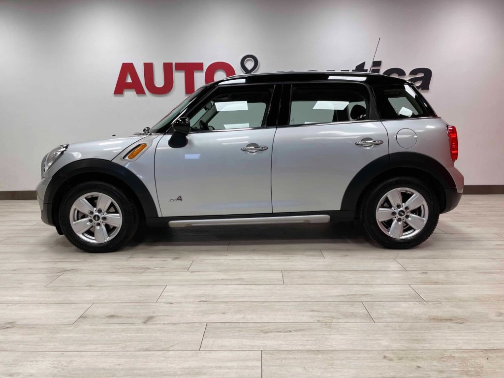 MINI Countryman MINI COOPER D BUSINESS COUNTRYMAN 1.6 ALL4 - 6