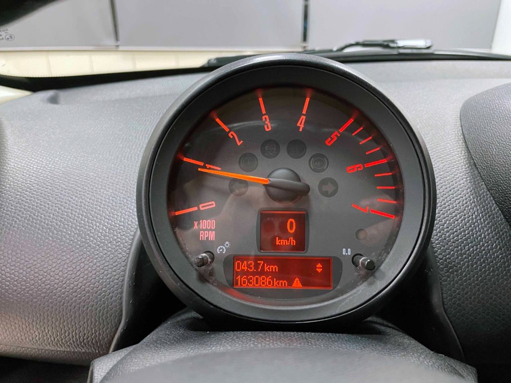 MINI Countryman MINI COOPER D BUSINESS COUNTRYMAN 1.6 ALL4 - 20