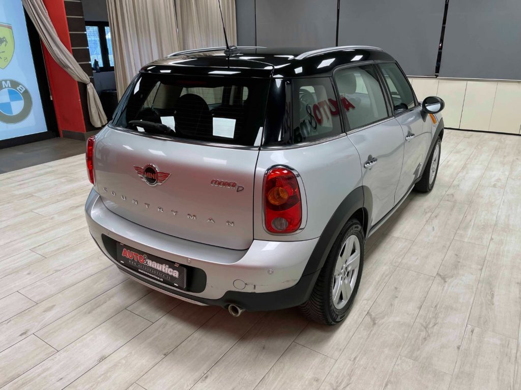 MINI Countryman MINI COOPER D BUSINESS COUNTRYMAN 1.6 ALL4 - 39