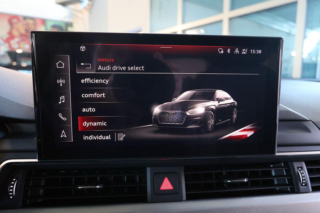 AUDI A5 40 TDI Sportback Quattro S-Tronic S-Line - 27