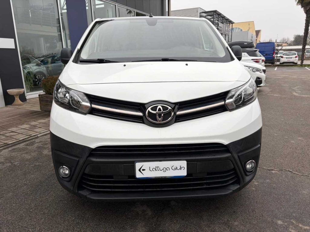 TOYOTA Proace Verso 1.5D L0 D Executive - 3