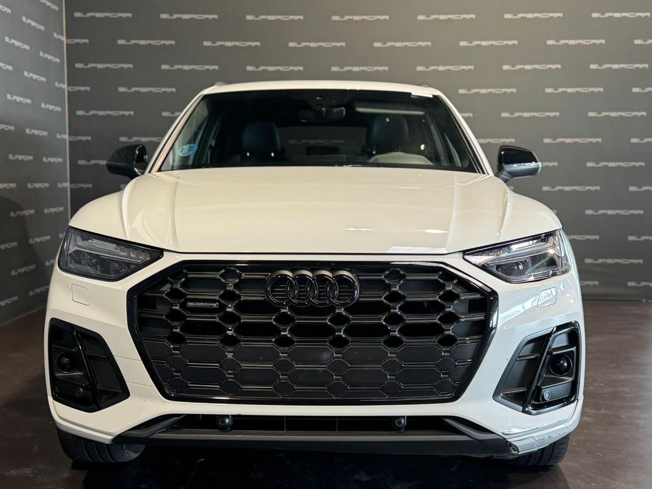 AUDI Q5 40 TDI 204 CV quattro S tronic Identity Black - 2